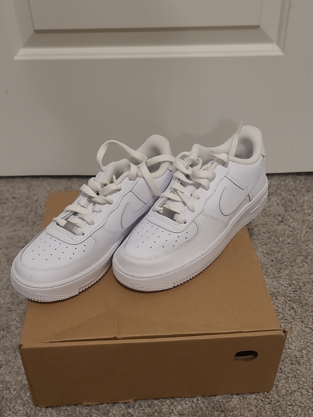 Nike Men's All-White Low-Top Sneakers